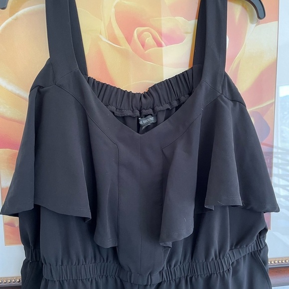 Jumpsuit - Picture 5 of 7